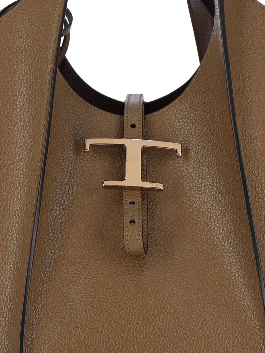 TOD'S Crossbody bags Spacious Textured Brown Handbag With Central Clasp in bruin