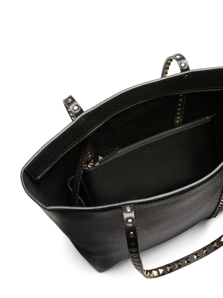 Valentino Garavani Shoppers & Totes Rockstud Tote Bag in zwart