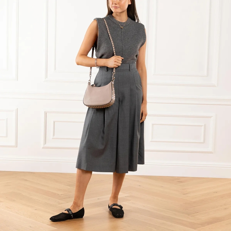 Valentino Garavani Hobo Bag Small Hobo Rockstud Poudre(Image 2)