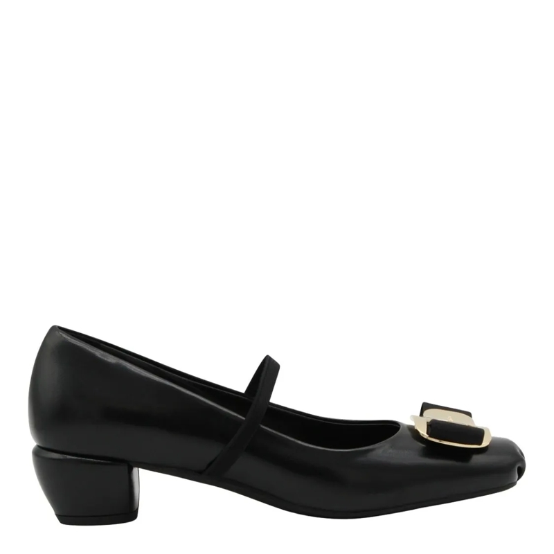 Salvatore Ferragamo Escarpins Black Pumps With Gold-Tone Buckle Black