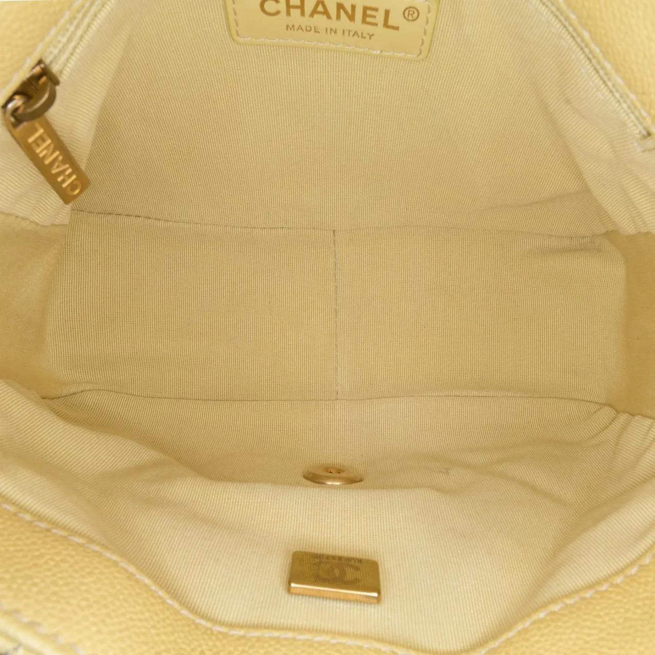 Chanel Hobo bags 2021-2024 Small Quilted Caviar Chain Melody Flap in geel
