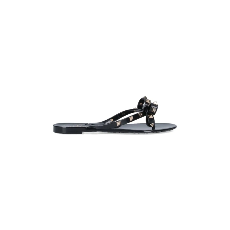 Valentino Garavani Sandalen 'Rockstud' Flip-Flop Sandals – Black Black