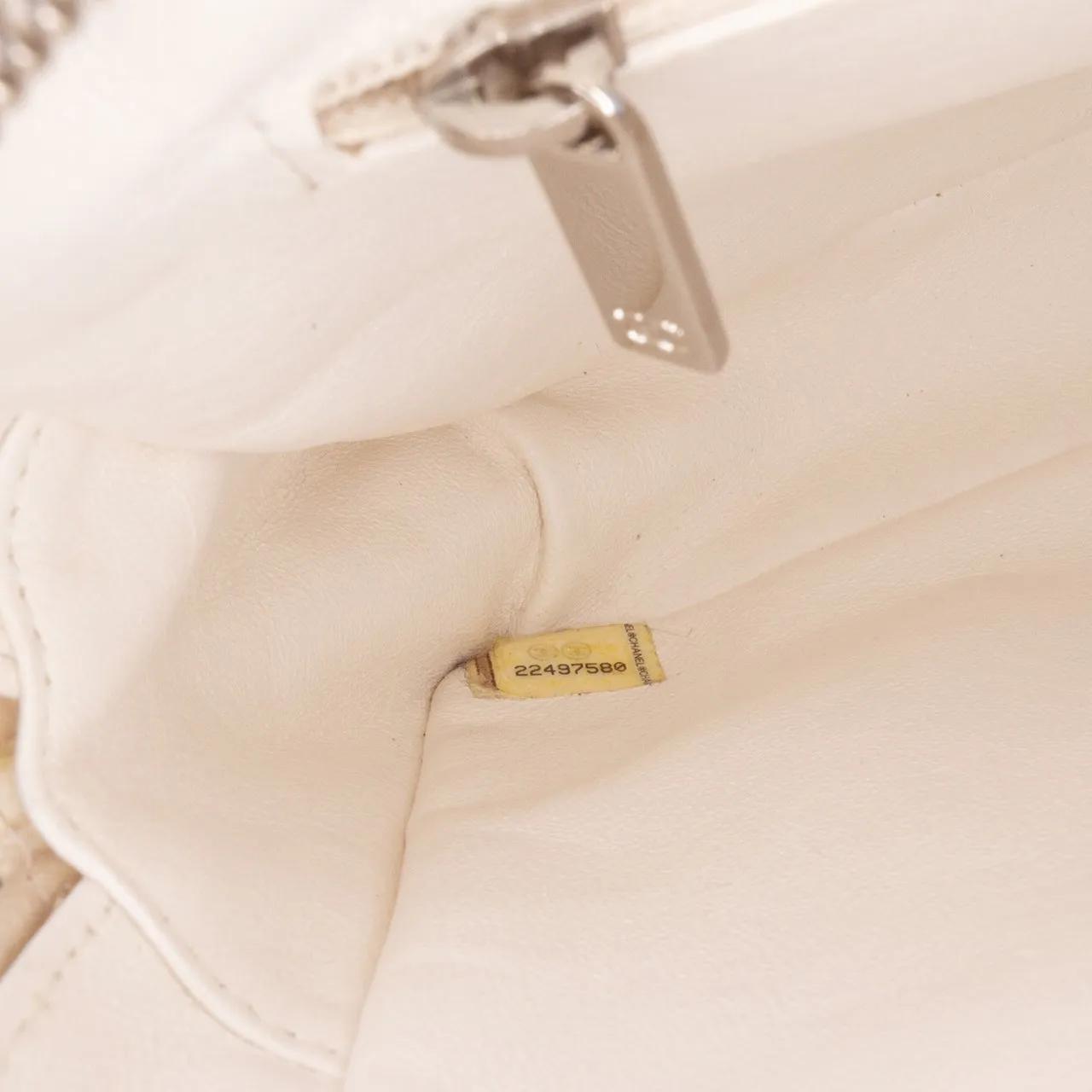 Thumbnail - Chanel Hobo Bags - Tweed and Resin Zipped Shopping Bag - Gr. unisize - in Weiß - für Damen