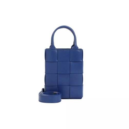 Bottega Veneta Cruise Mini Cassette North Shout Shoulder Bag Blue Rymlig shoppingväska