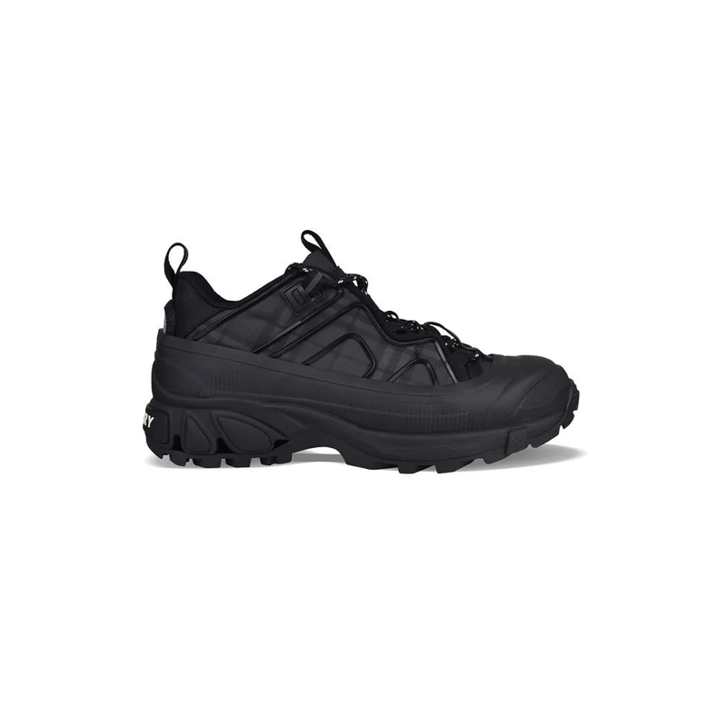 Burberry Lage-top sneaker Arthur Sneakers Black