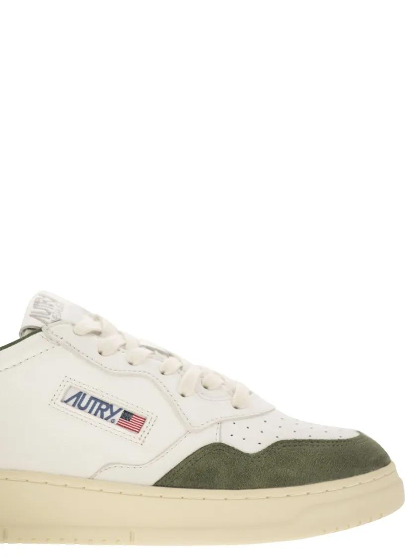 Thumbnail - Autry Low-Top Sneaker - Medalist Low - Sneakers In Goatskin And Suede - Gr. 41 (EU) - in Weiß - für Damen