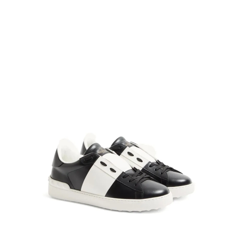 Valentino Garavani Low-Top-Sneaker Sneaker aus Leder Schwarz