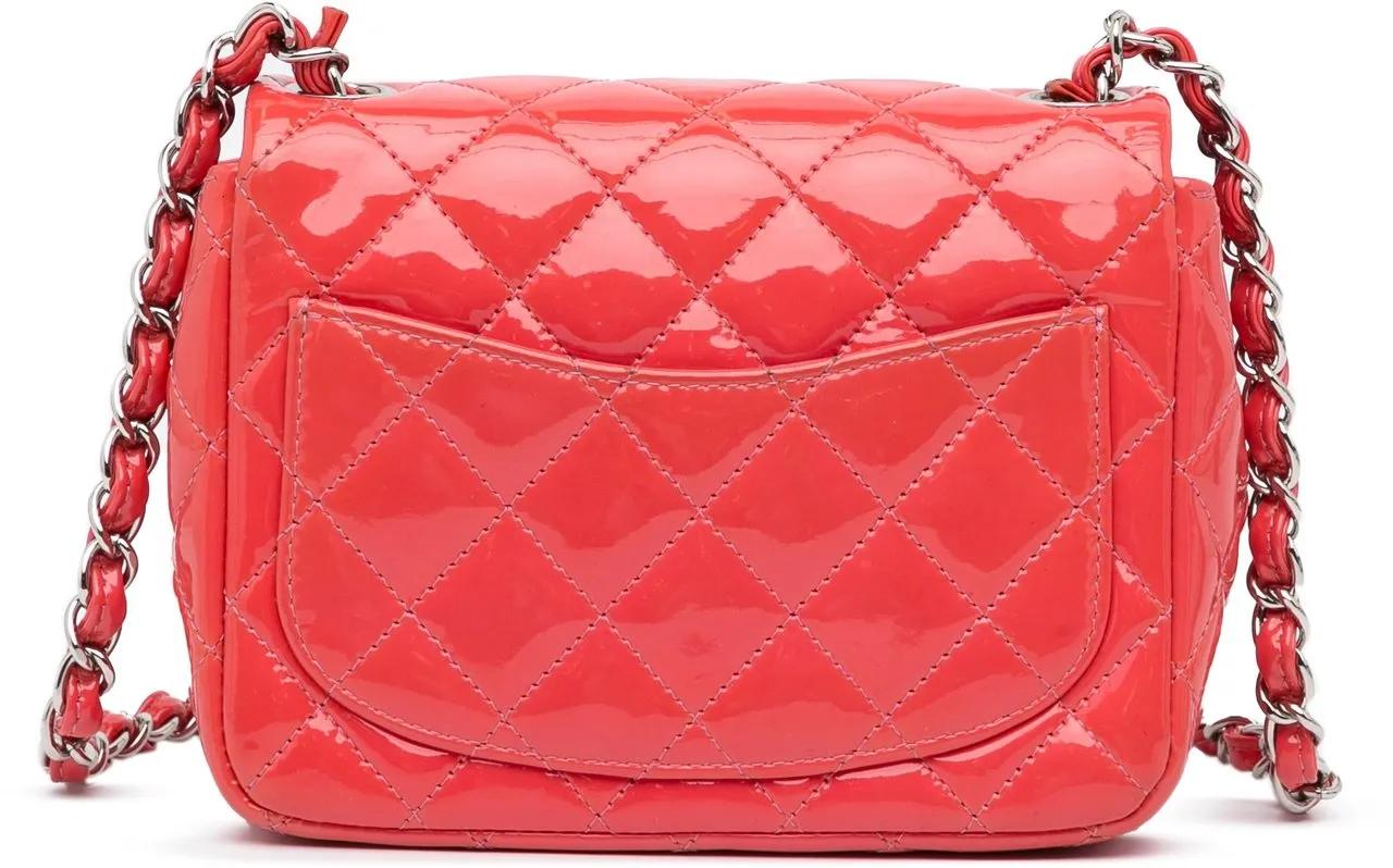 Chanel Crossbody bags 2012-2013 Classic Patent Single Flap in poeder roze