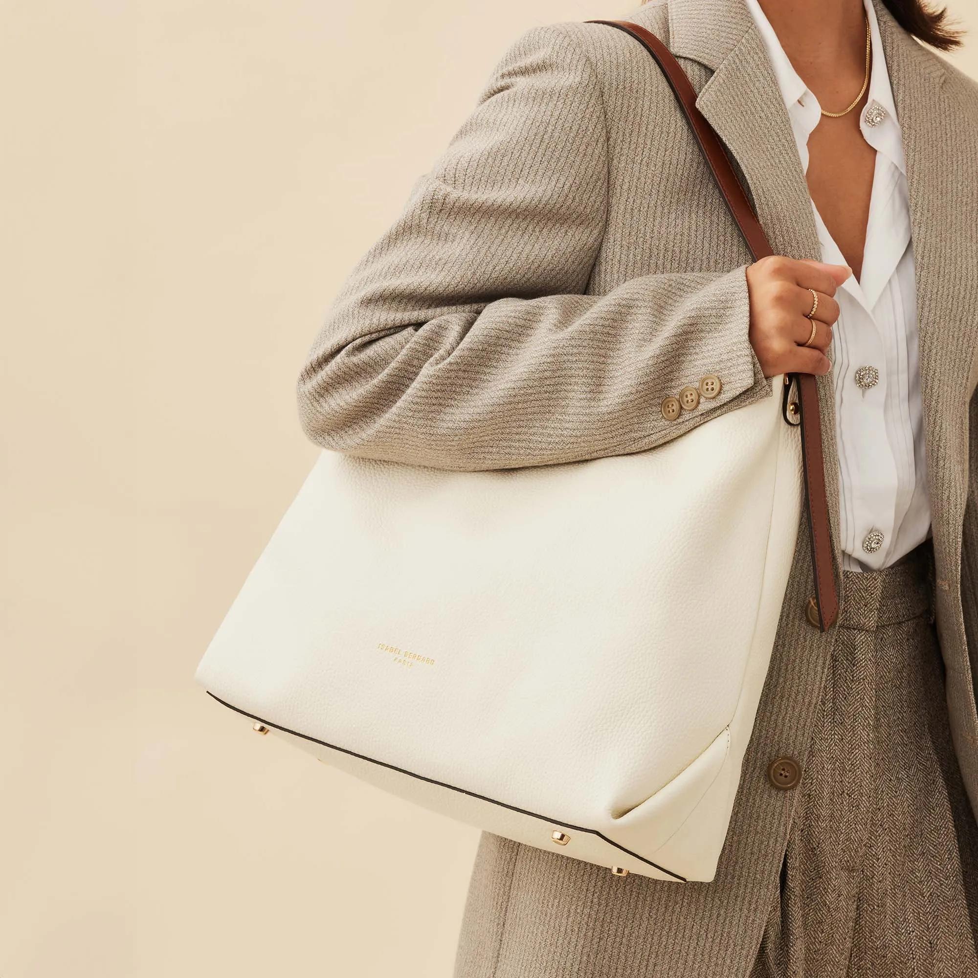 Isabel Bernard Hobo bags Honoré Muriel me Schultertasche in beige