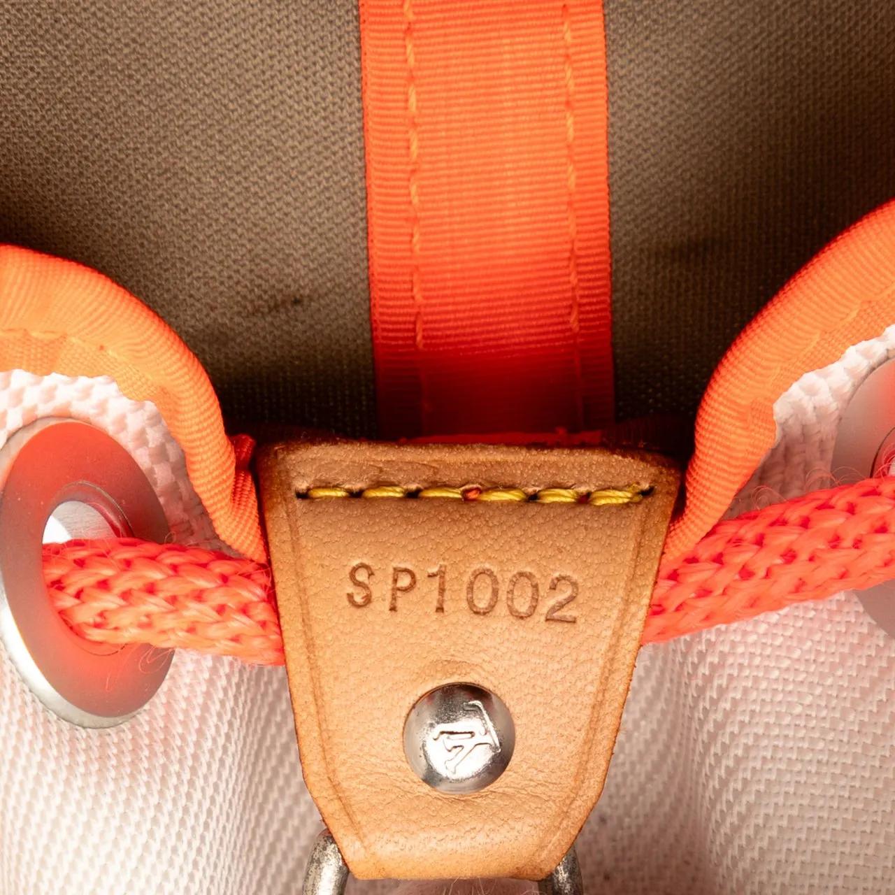 Thumbnail - Louis Vuitton Hobo Bags - Damier Geant LV Cup Volunteer Bag - Gr. unisize - in Weiß - für Damen