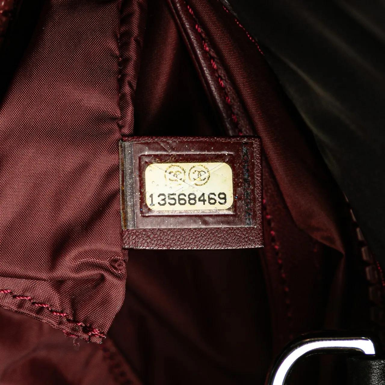 Thumbnail - Chanel Shopper - Small Quilted Nylon Coco Cocoon Tote - Gr. unisize - in Schwarz - für Damen