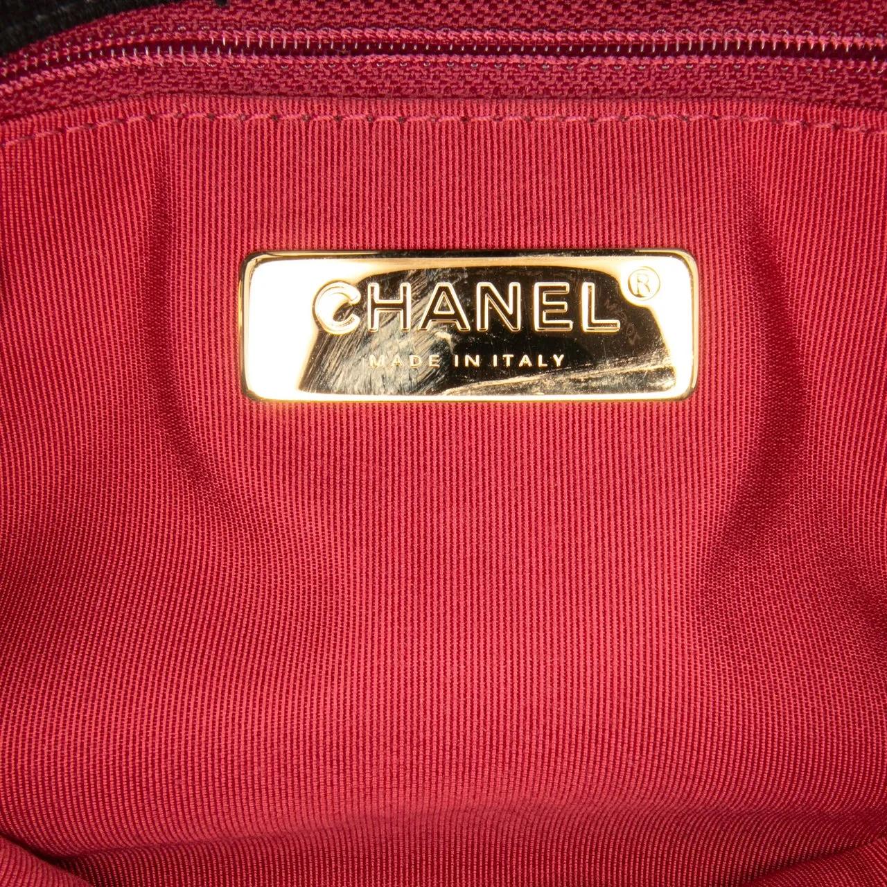 Thumbnail - Chanel Hobo Bags - Medium Canvas and Cotton 19 Flap - Gr. unisize - in Schwarz - für Damen