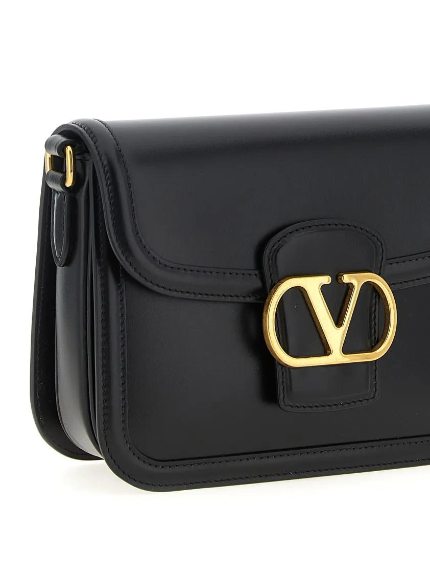 Valentino Garavani Hobo bags '9To5' Small Shoulder Bag in zwart