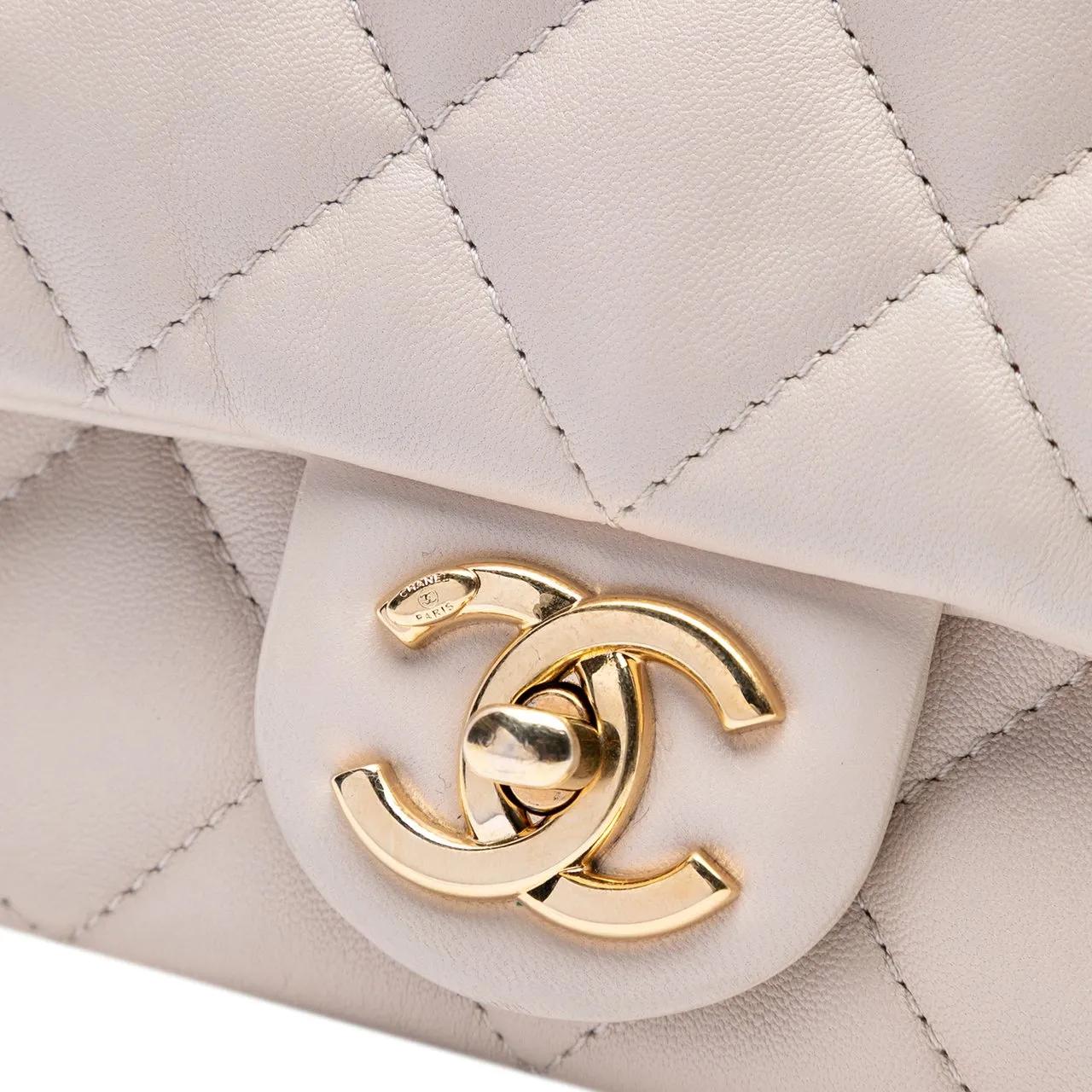 Thumbnail - Chanel Hobo Bags - Small Quilted Lambskin Funky Town Flap - Gr. unisize - in Braun - für Damen