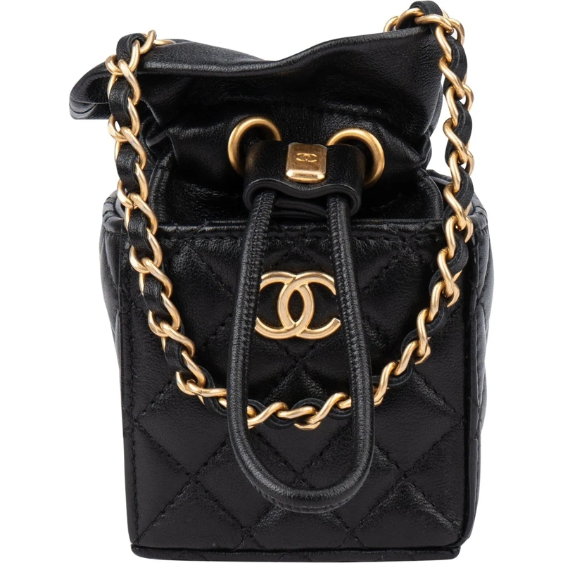Chanel Tote Chanel Quilted Leather Micro Cube Crossbody Bag schwarz