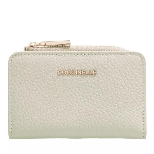 Coccinelle Metallic Soft Wallet Gelso Bi-Fold Portemonnaie