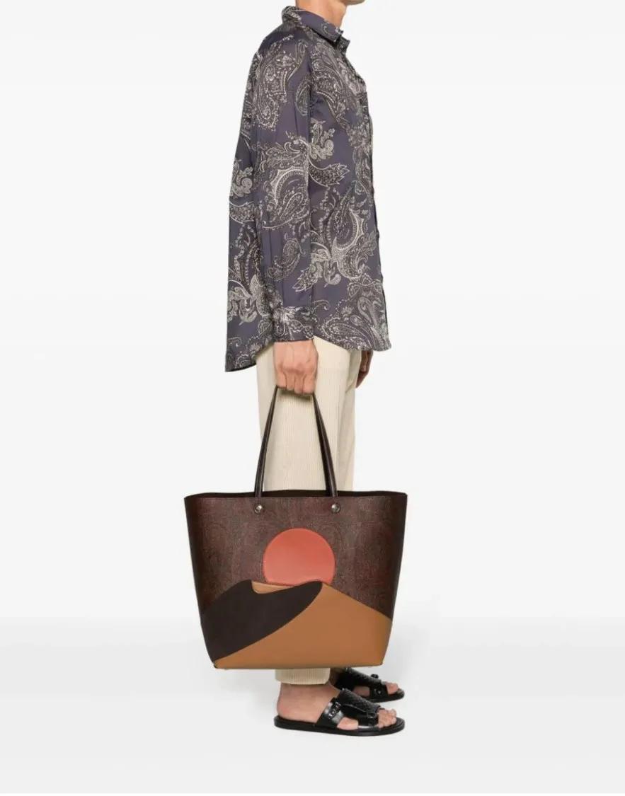 Thumbnail - Etro Shopper & Totes - Paisley-Print Essential Maxi Tote Bag - Gr. unisize - in Braun - für Damen