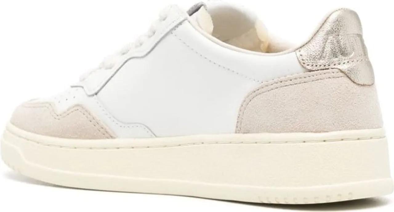 Autry Low-Top Sneakers Medalist White Low-Top Sneakers With Suede in wit