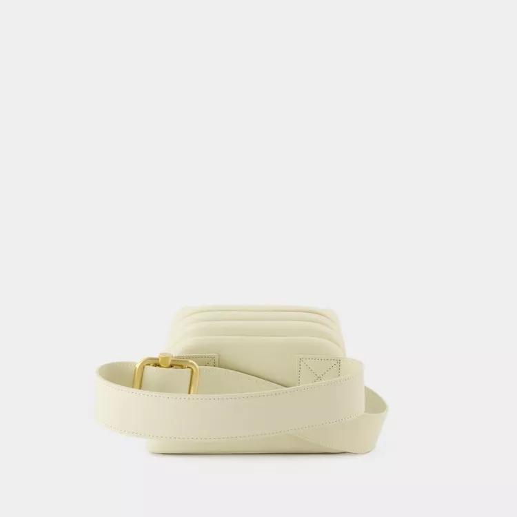 Osoi Shoppers Pecan Brot Hobo Bag Cream Leather in crème