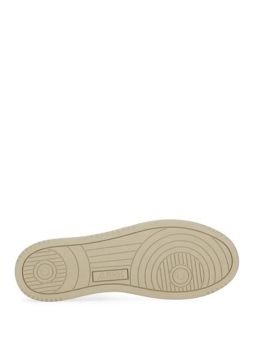 Thumbnail - Autry Low-Top Sneaker - "Medalist" Low Sneaker - Gr. 46 (EU) - in Beige - für Damen