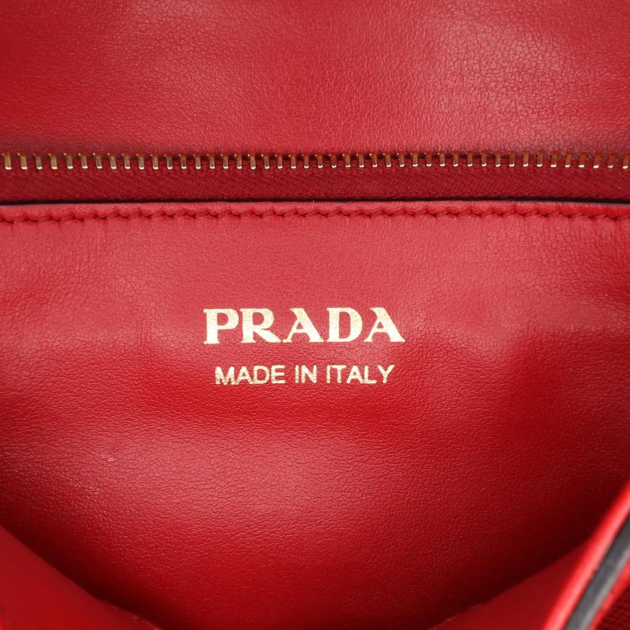 Thumbnail - Prada Hobo Bags - Saffiano Lux Embleme Satchel - Gr. unisize - in Rot - für Damen