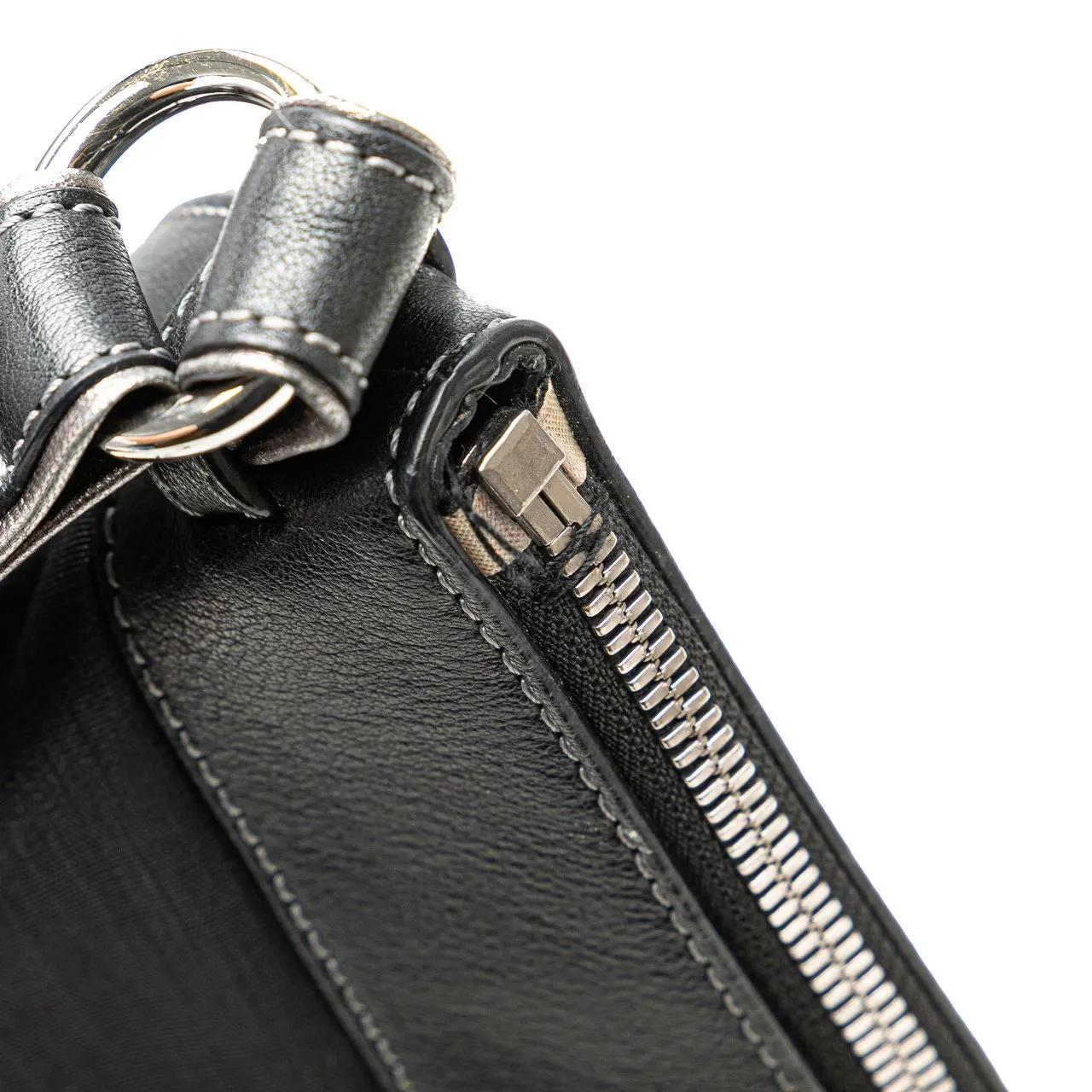 Thumbnail - Loewe Hobo Bags - 2008 Anagram Nylon Crossbody - Gr. unisize - in Grau - für Damen