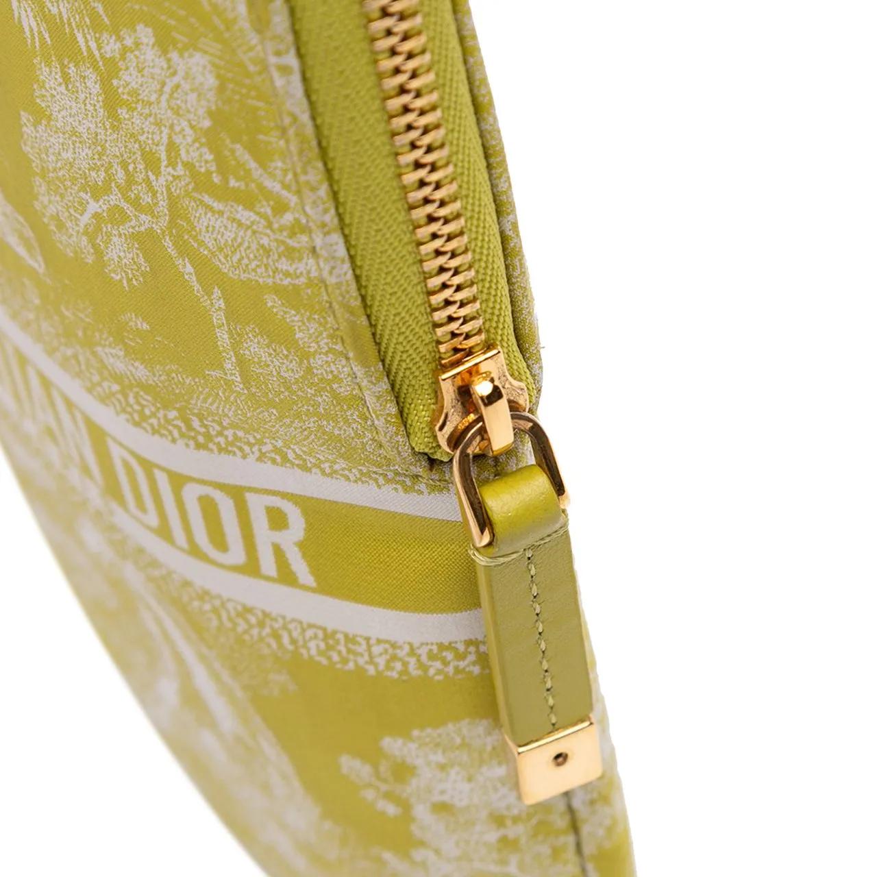 Thumbnail - Christian Dior Hobo Bags - Technical Fabric Embroidered Toile De Jouy DiorTra - Gr. unisize - in Gelb - für Damen