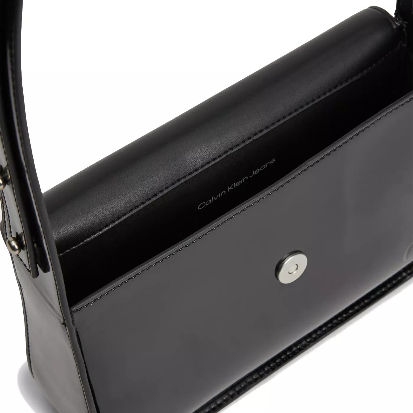 Calvin Klein Crossbody bags Block Ew Schwarze Schultertasche K60K in zwart