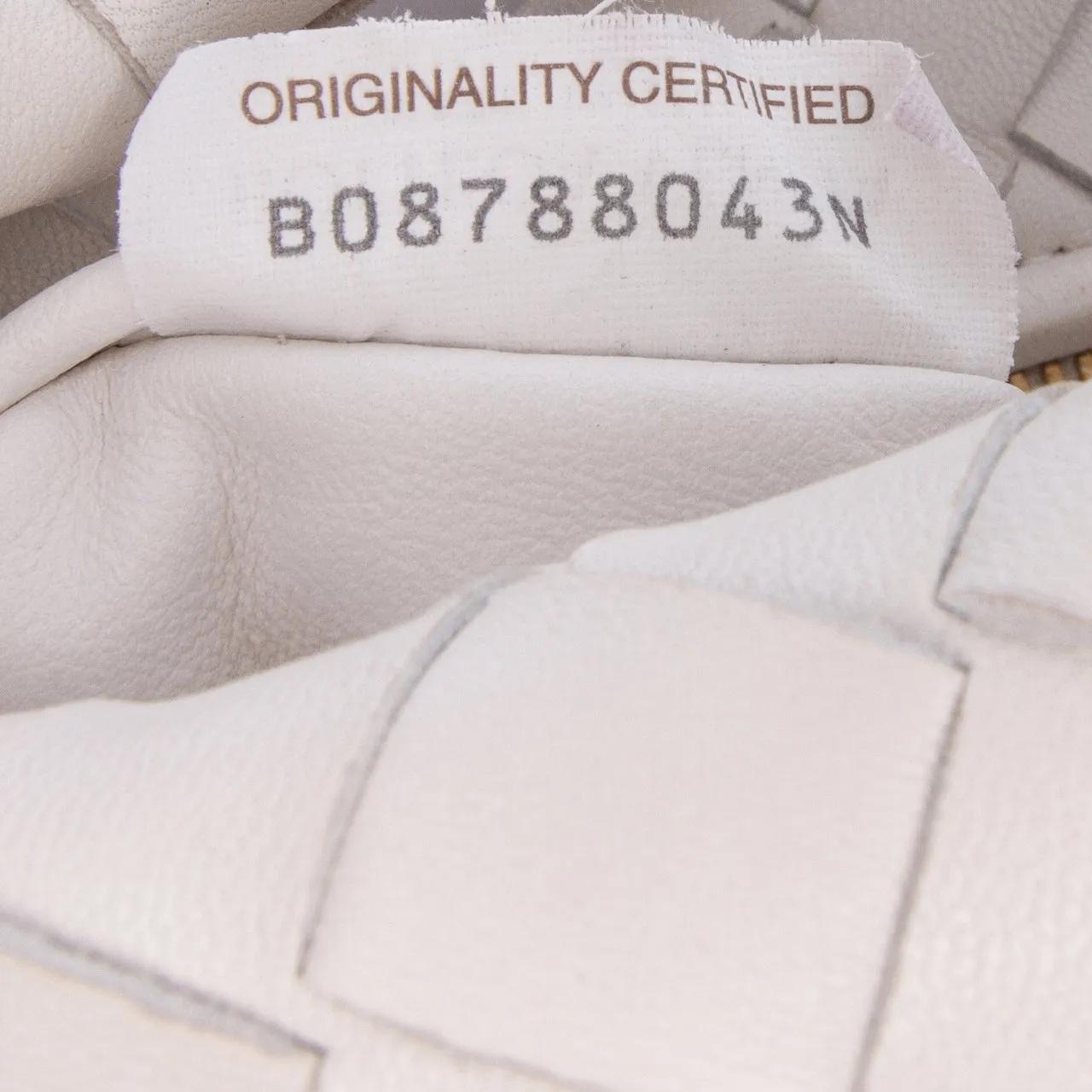 Thumbnail - Bottega Veneta Hobo Bags - Mini Nappa Intrecciato Jodie - Gr. unisize - in Weiß - für Damen