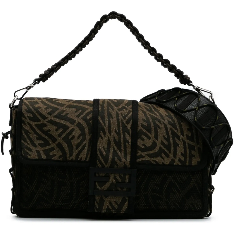 Fendi Schultertasche Large Zucca Vertigo Mesh Baguette Satchel braun