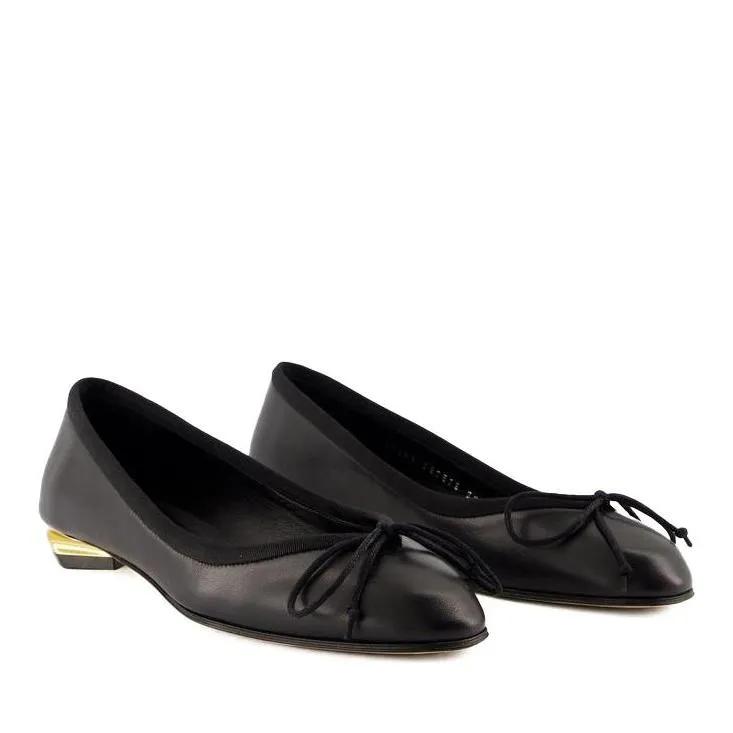 Alexander McQueen Loafers & Ballerinas - Armadillo Ballerinas - Leather - Black - Gr. 39 (EU) - in Schwarz - für Damen