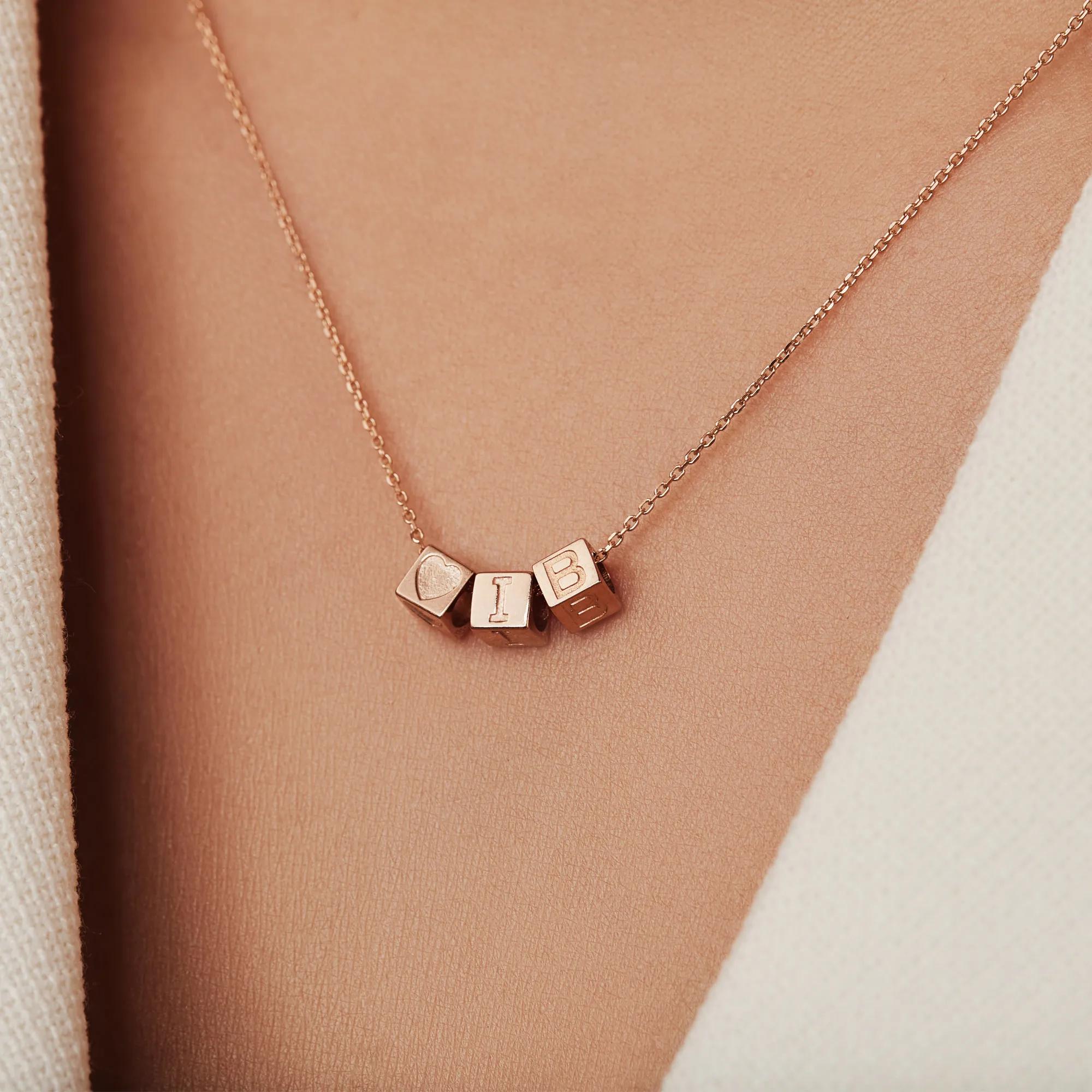 Thumbnail - Isabel Bernard Charms - Z Rosegold La Concorde Felie 14 Karat Collier Cube - Gr. unisize - in Quarz - für Damen