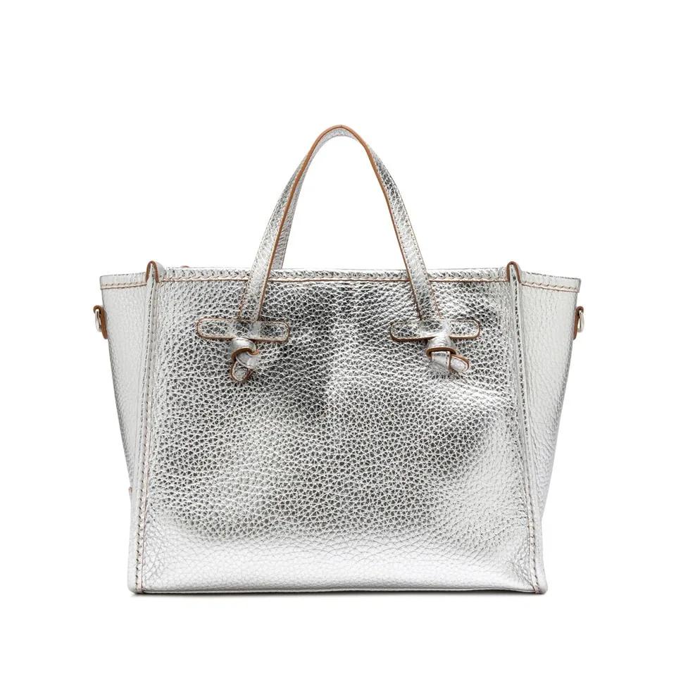 Gianni Chiarini Shoppers & Totes Marcella Silver Calf Leather Handbag in zilver
