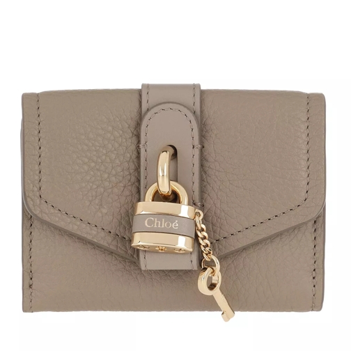 Chloé Small Wallet Calfskin Leather Motty Grey Tri-Fold Portemonnaie