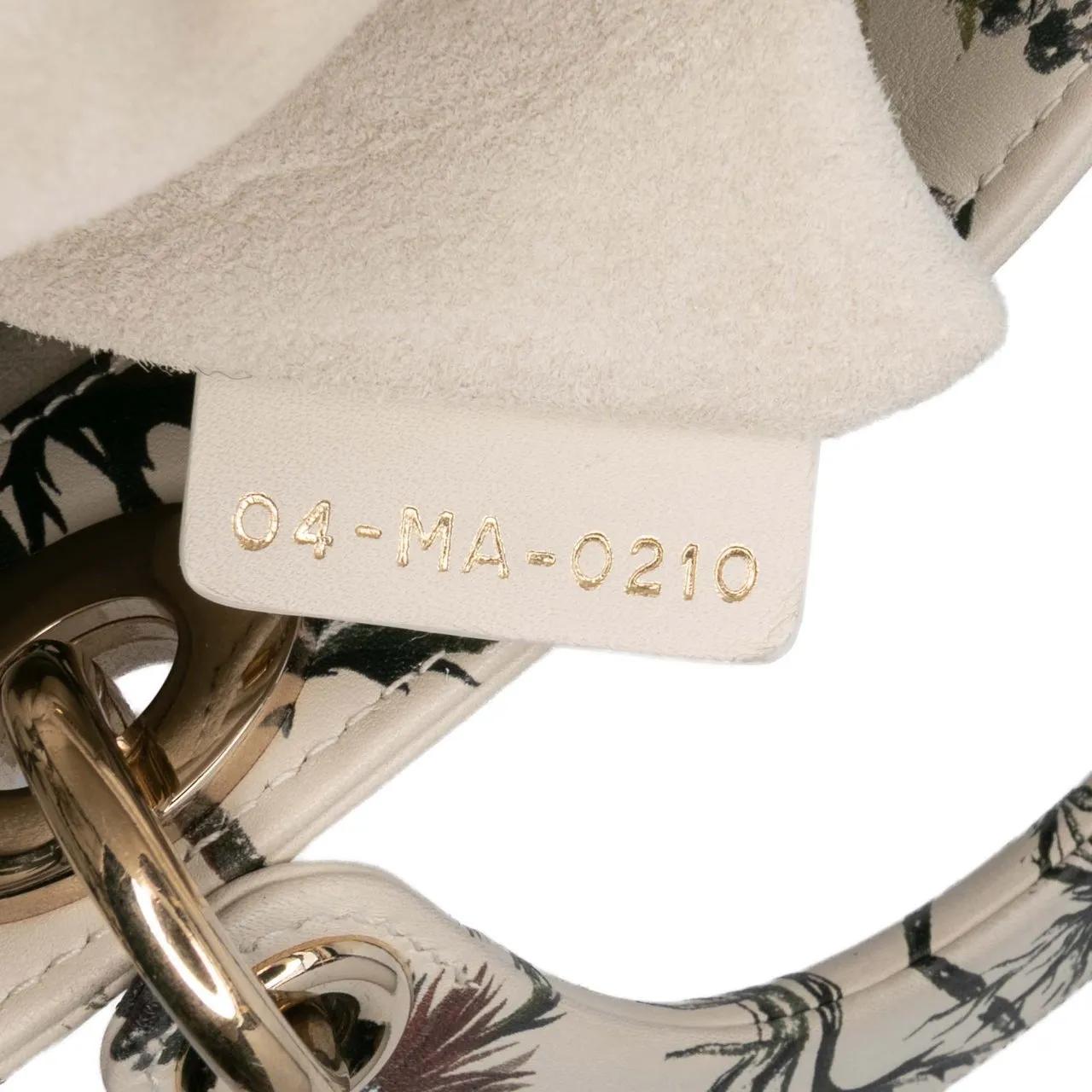 Thumbnail - Christian Dior Hobo Bags - Mini Calfskin Beaded Embroidered Jardin Naturel La - Gr. unisize - in Weiß - für Damen