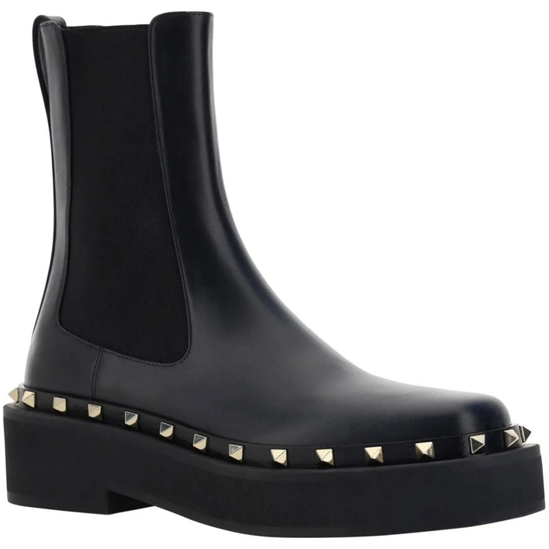 Valentino Garavani Chelsea Boots Platform Plain Toe Round Boots Black(Image 3)