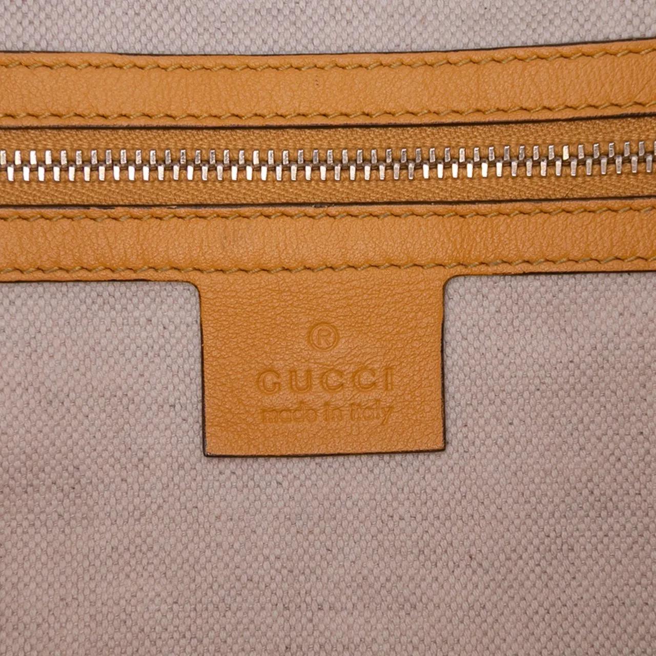 Thumbnail - Gucci Hobo Bags - Microguccissima Patent Stirrup Crossbody - Gr. unisize - in Gelb - für Damen