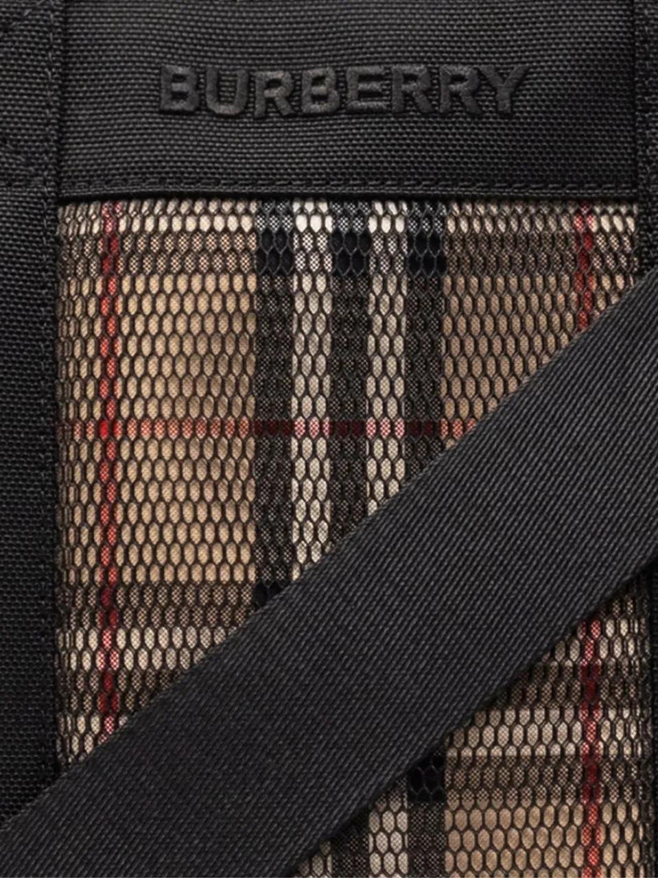 Burberry Shoppers & Totes Ormond Check Tote Bag in bruin