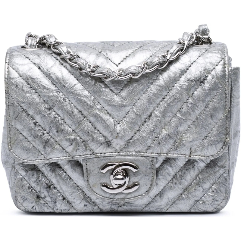 Chanel Sac à bandoulière Mini Square Classic Chevron Metallic Crumpled Pate silber