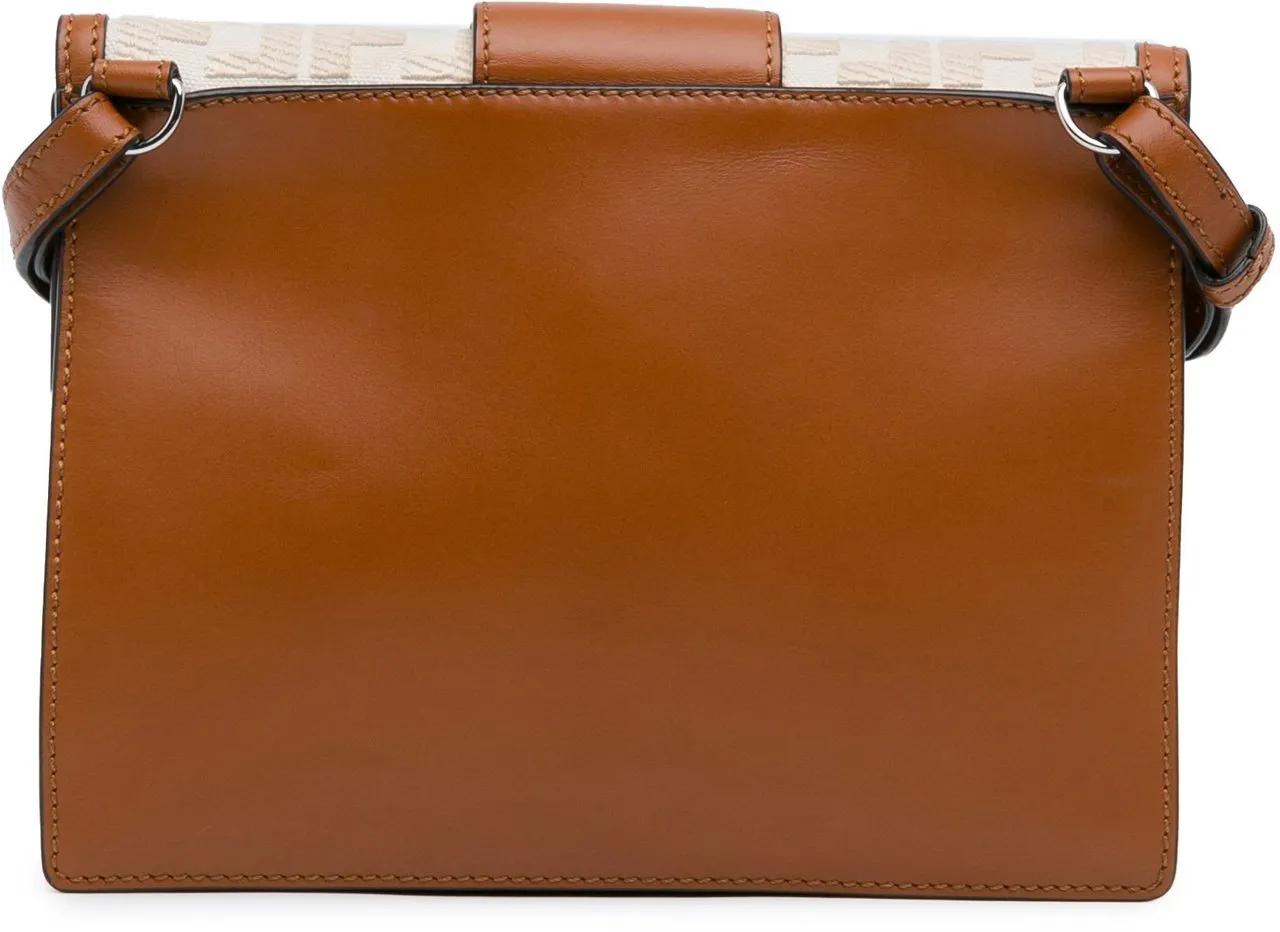 Fendi Shoppers FF 1974 Flat Baguette in bruin