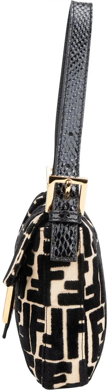 Thumbnail - Fendi Crossbody Bags - Fendi Limited Exotic Edition Baguette Handbag - Gr. unisize - in Bunt - für Damen