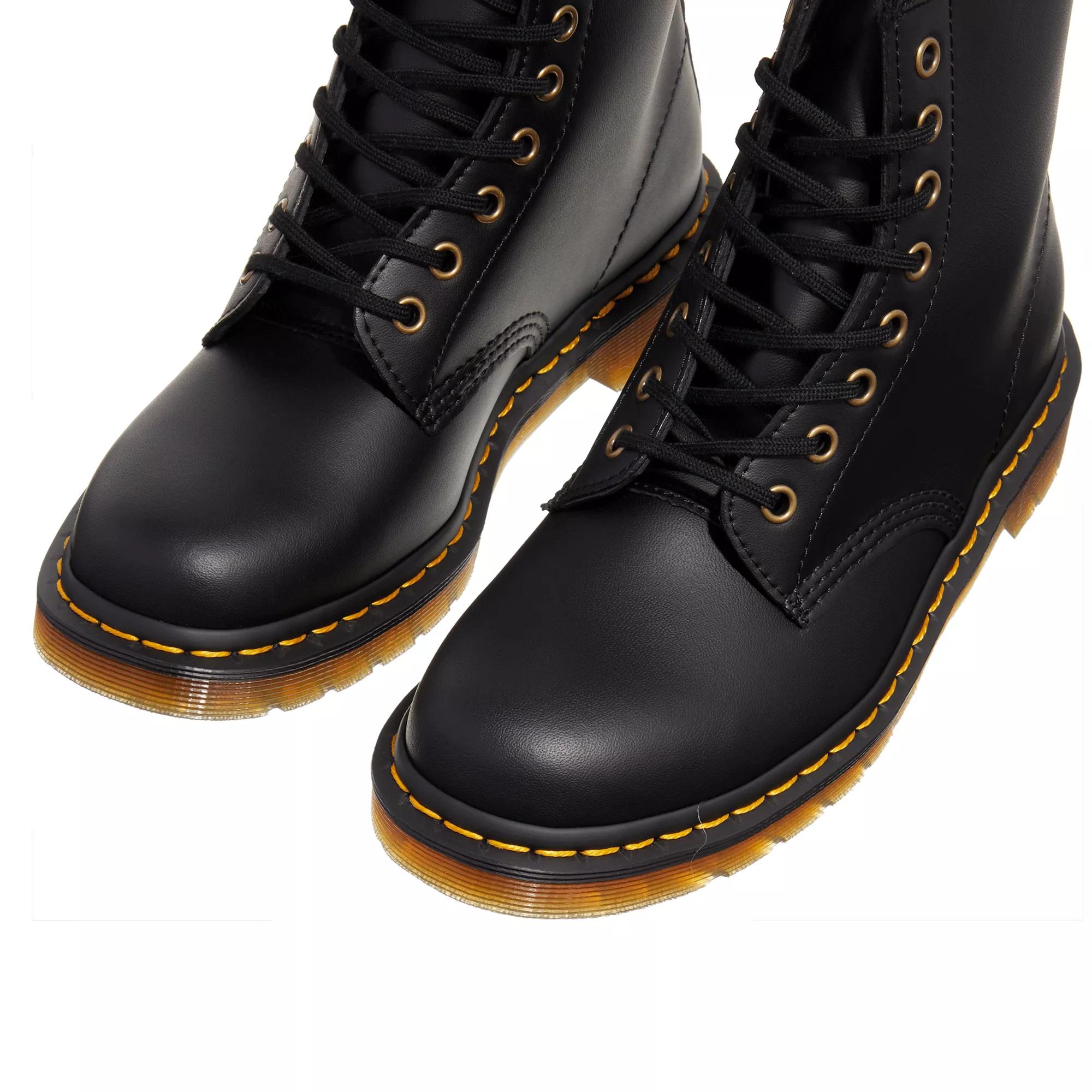 Dr. Martens Vegan 1460 Black Stivali allacciati