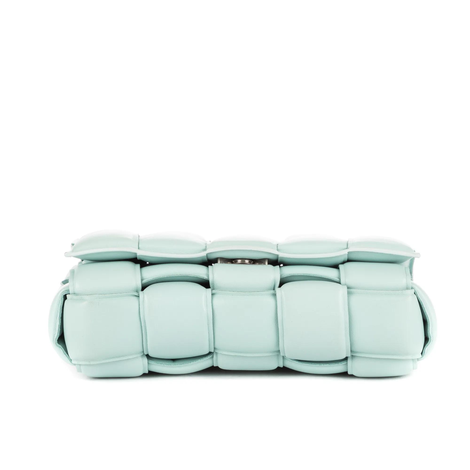 Thumbnail - Bottega Veneta Crossbody Bags - Chain Cassette - Gr. unisize - in Blau - für Damen