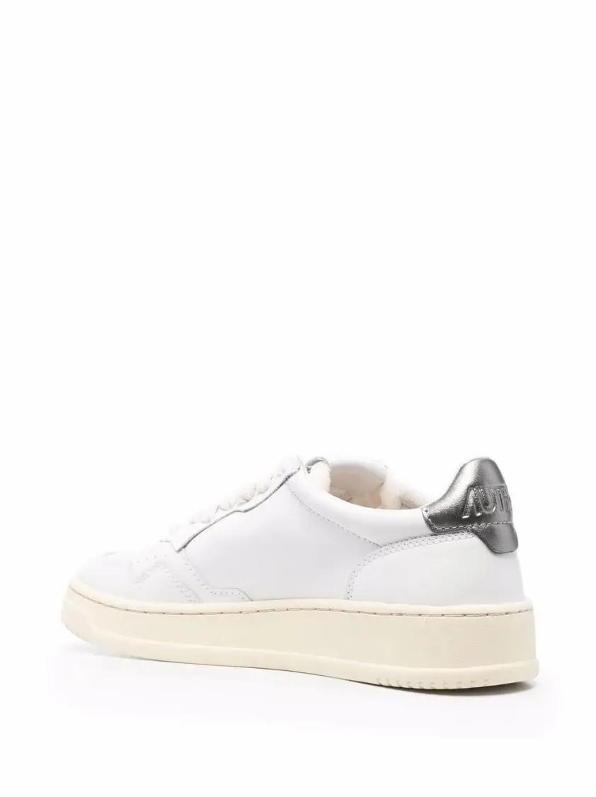 Thumbnail - Autry Low-Top Sneaker - Classic Low-Top Sneakers With Logo Patches - Gr. 39 (EU) - in Weiß - für Damen