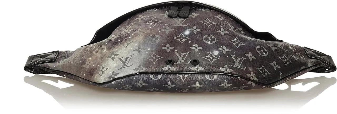 Thumbnail - Louis Vuitton Bauchtaschen - Monogram Galaxy Discovery Bumbag - Gr. unisize - in Schwarz - für Damen