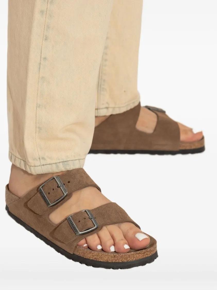 Thumbnail - Birkenstock Sandalen - Brown Calfskin Arizona Sandals With Adjustable Str - Gr. 43 (EU) - in Braun - für Damen