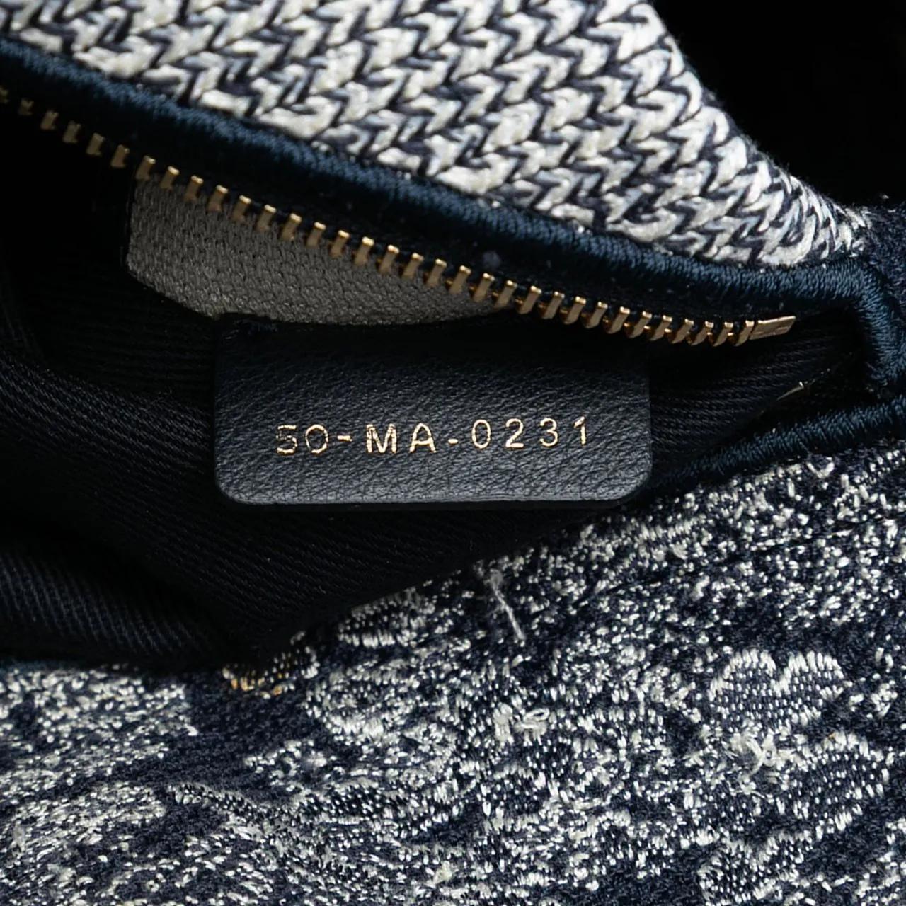 Thumbnail - Christian Dior Hobo Bags - Large Embroidered Canvas Toile de Jouy Lady D Lite - Gr. unisize - in Blau - für Damen