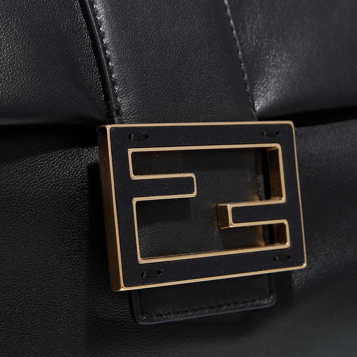 Fendi Shoppers & Totes Shoulder Bag in zwart