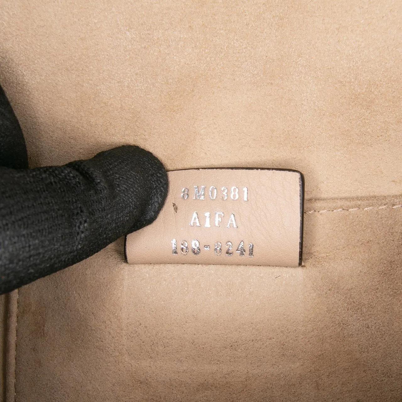 Thumbnail - Fendi Hobo Bags - Small Leather Kan I Crossbody - Gr. unisize - in Gold - für Damen