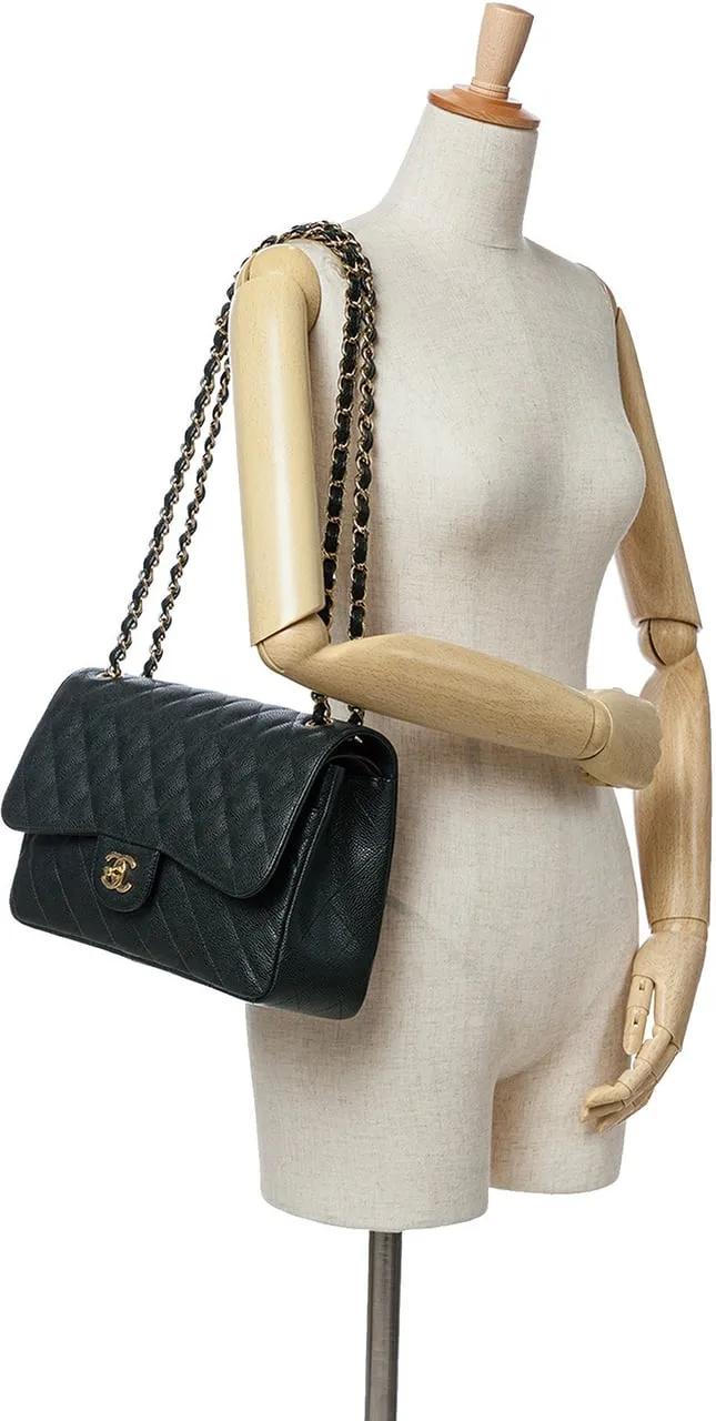 Chanel Hobo bags 2013-2014 Jumbo Classic Caviar Double Flap in zwart